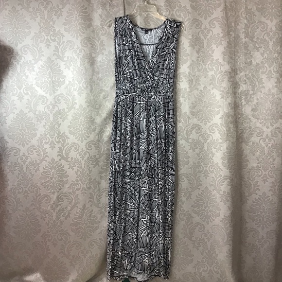 Cable Gauge Sleeveless Maxi Dress In M 